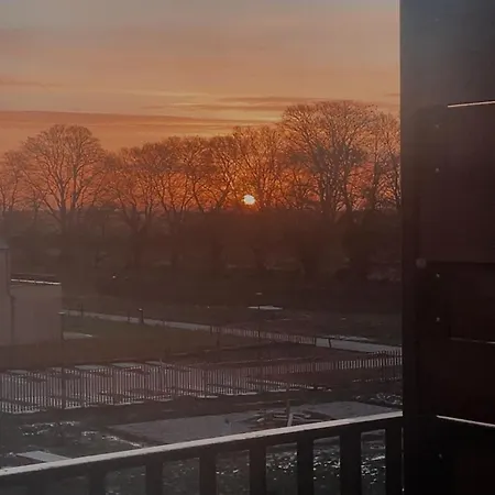 Bali Forest Roissy Cdg Airport - Paris Villepinte Apartment Marly-la-Ville